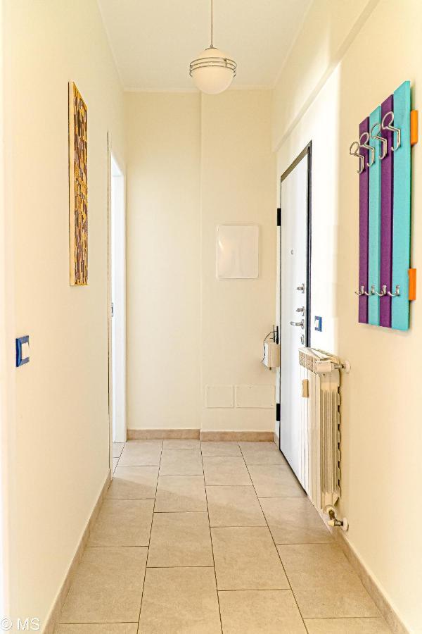Pietra Home, Posto Auto, Ac ,Wifi, 150Mt Dal Mare Pietra Ligure Buitenkant foto
