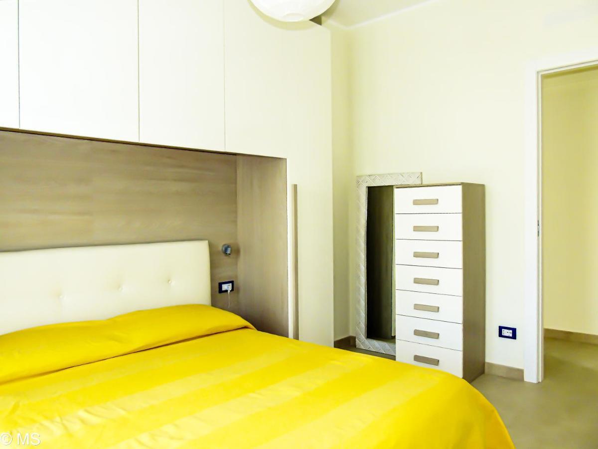 Pietra Home, Posto Auto, Ac ,Wifi, 150Mt Dal Mare Pietra Ligure Buitenkant foto
